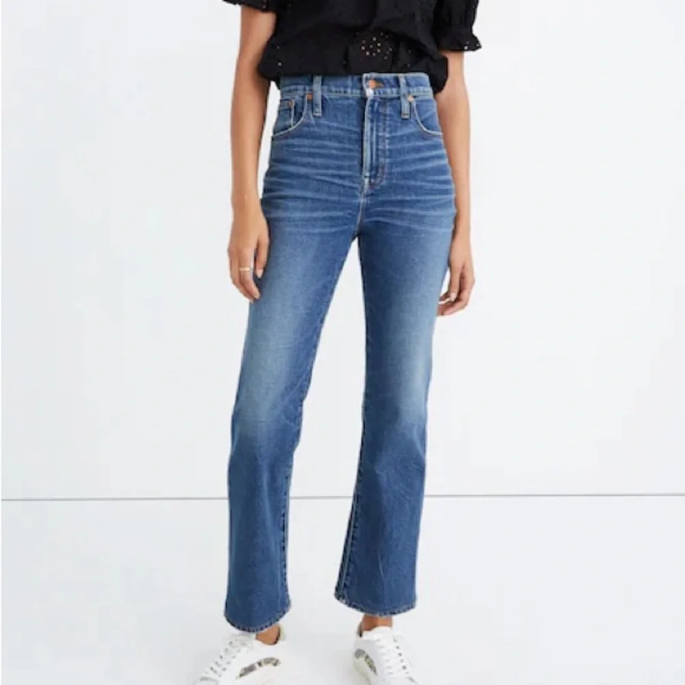 Madewell Slim Demi-Boot Jeans in Sundale Wash, Size 29 Petite - Picture 1 of 9